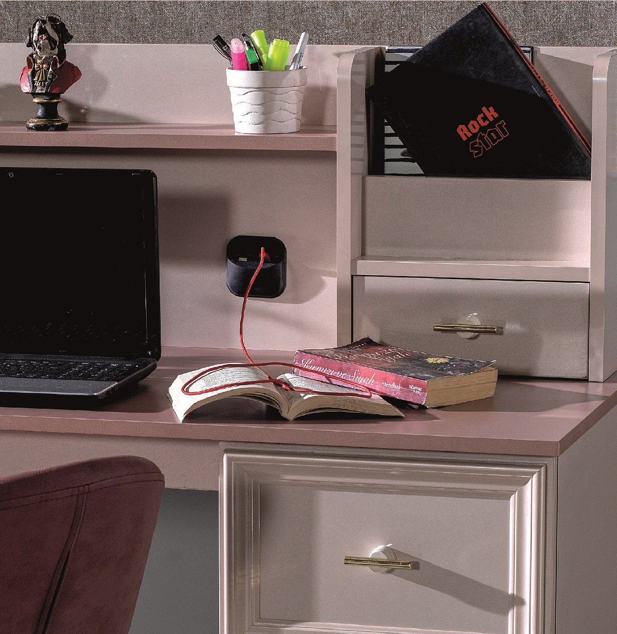 Classey Mobilya #EML23 - Zarif Pembe Genç Odası