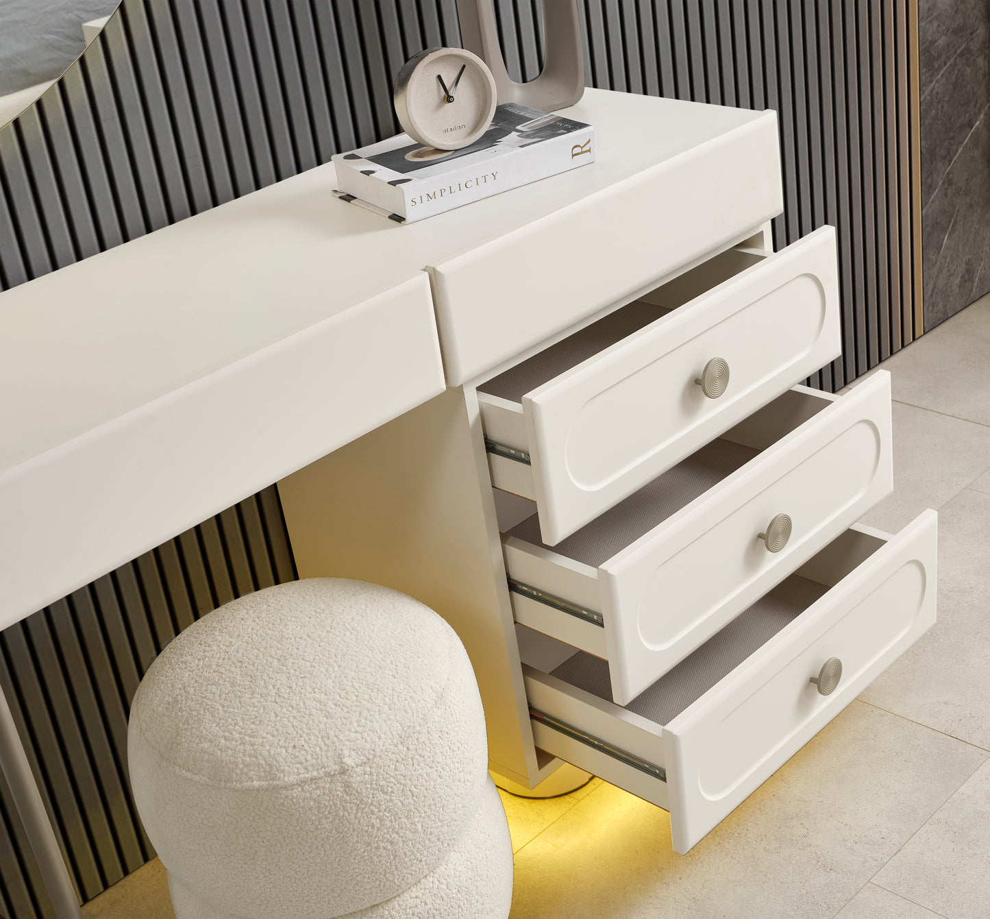 Classey Mobilya #HMST-KZ17 - Matisse Yatak Odası